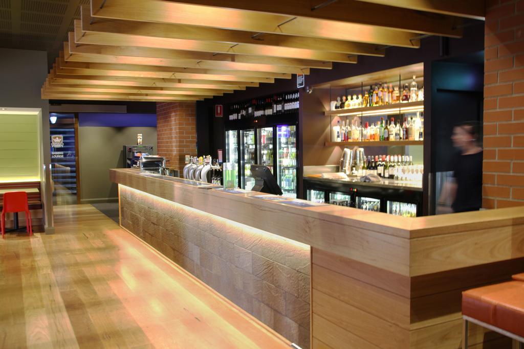 波拉尔 帝国宾馆酒店 外观 照片